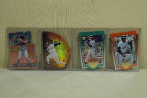 Die Cut Insert Baseball Cards - Bonds, Griffey Jr, Bagwell, Jones