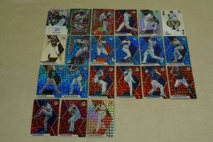 Mosaic Baseball Cards - Refractors, Auto, Inserts, Bundy