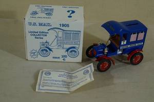 ERTL 1905 US Mail Delivery Truck Die Cast Bank