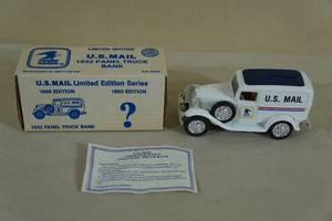 ERTL 1932 US Mail Delivery Truck Die Cast Bank