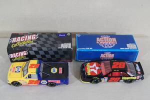 2 Action Ernie Irvan Die Casts - NAPA Truck Bank, Havoline Car