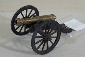 Desk Top Cannon with Cast Iron Frame