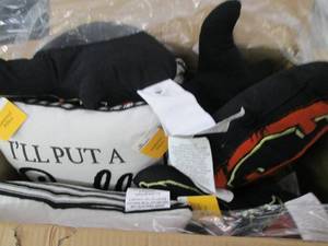 9 halloween pillows ...