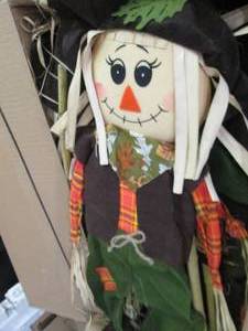 box full new 5 foot scare crows est...