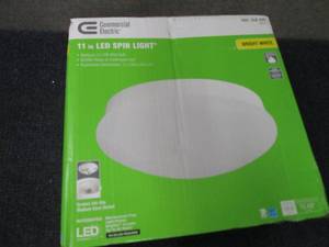 lot 36 image: Commercial Electric Spin Light 11 i...