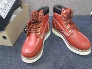 lot 70 image: Five Star 6 Wine Red Leather Boot ...