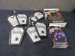 lot 94 image: Halloween Dcor & Lights...