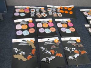 lot 113 image: 10 pks Halloween Mini Ornaments...