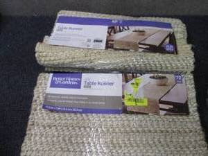 lot 171 image: 2- 14x72 inch Better Homes & Garden...