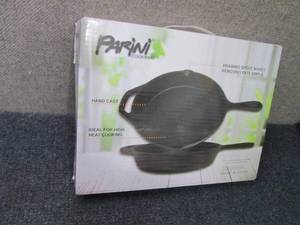 lot 299 image: Parini Cast Iron 10 inch Skillet...