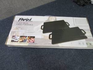 lot 300 image: Parini Cast Iron GrillGriddle...