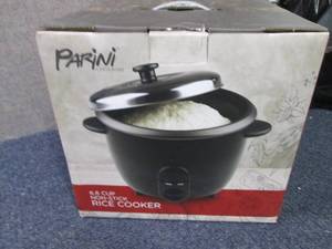 lot 307 image: Parini 6.6 Cup Non-stick Rice Cooke...