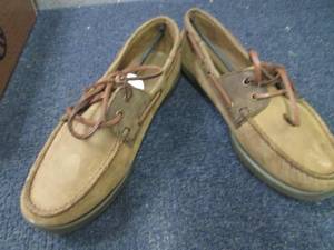 lot 331 image: Abbot K. Brown Mens Boardwalk Shoe...