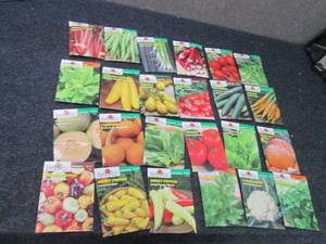 lot 347 image: 24 pks Assorted Burpee Vegetable Se...