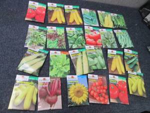 lot 349 image: 24 pks Assorted Burpee Vegetable Se...