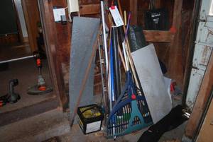 Garage corner lot that includes mul...