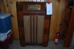 Vintage Philco Console stereo 26...