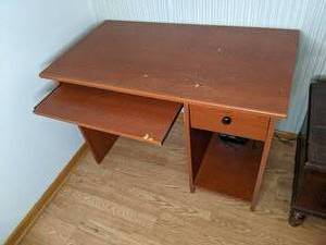 Small Wood Room and Board Style Des...