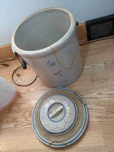 5 Gallon Lidded Red Wing Crock. Lid...