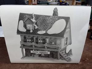 Dept. 56 Heritage Village Collection North Pole Series