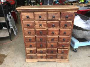 lot 5 image: Early Antique 28 Drawer Apothecary Cabinet