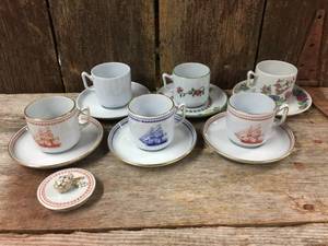 lot 121 image: 6 Vintage Spode Copeland England Demitasse Cups & Saucers