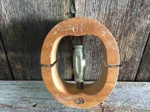 lot 129 image: Antique Hat Stretcher 6 78