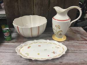 lot 22 image: Waterford Formosa Platter-Pitcher-Bowl