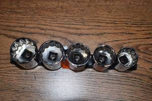 Husky sockets
