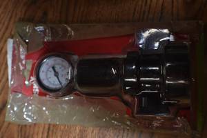 Husky air regulator