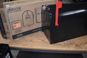 Extra large mail box