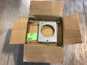 Halo HL 6 in. Mounting Frame for Round and Square Canless Recessed Fixtures Customer Returns See Pictures