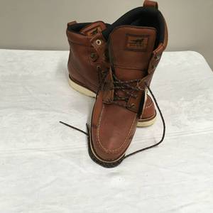 lot 1006 image: Irish Setter work boots