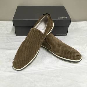 lot 1007 image: Kenneth Cole Shoes