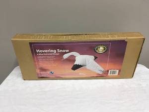 lot 1014 image: Hovering snow geese decoys