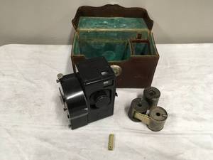 lot 1027 image: Vintage Camera