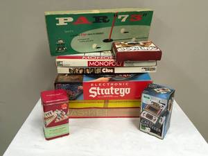 lot 958 image: Toy & Board Game Lot 3