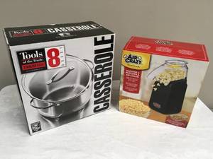 lot 967 image: Kitchen Bundle