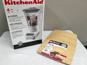 lot 968 image: Kitchen Bundle 2