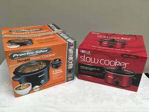 lot 970 image: Slow Cookers