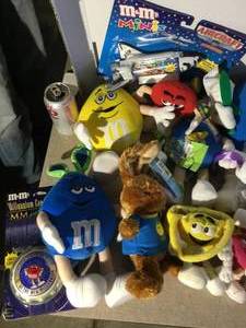 Box of M&M items
