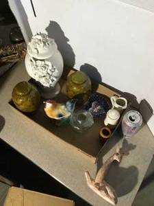 misc box Avon glass jar rooster and 3 urns