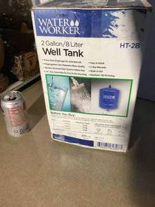 Water Worker 2 gallon well tank