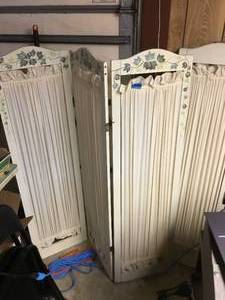2 wooden room partitions