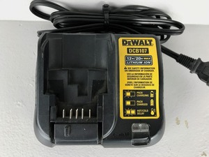 Dewalt - 12v20v Battery Charger