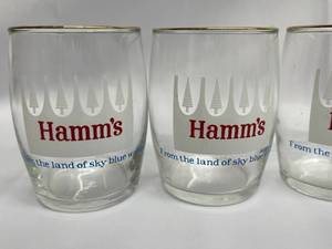 lot 84 image: 5 Vintage Hamms Beer Glasses