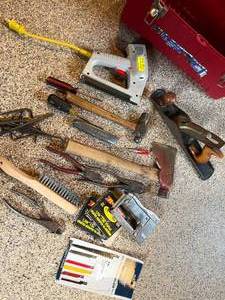 lot 141 image: Stak-On Tool Box with Tools