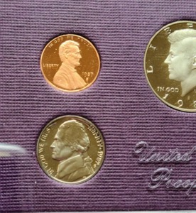 lot 19 image: 1987 U.S. Proof Set