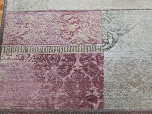 lot 47 image: Decorative Area Rug
