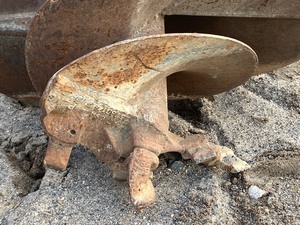 lot 20-A image: 24 Skid-Loader Auger Bit
